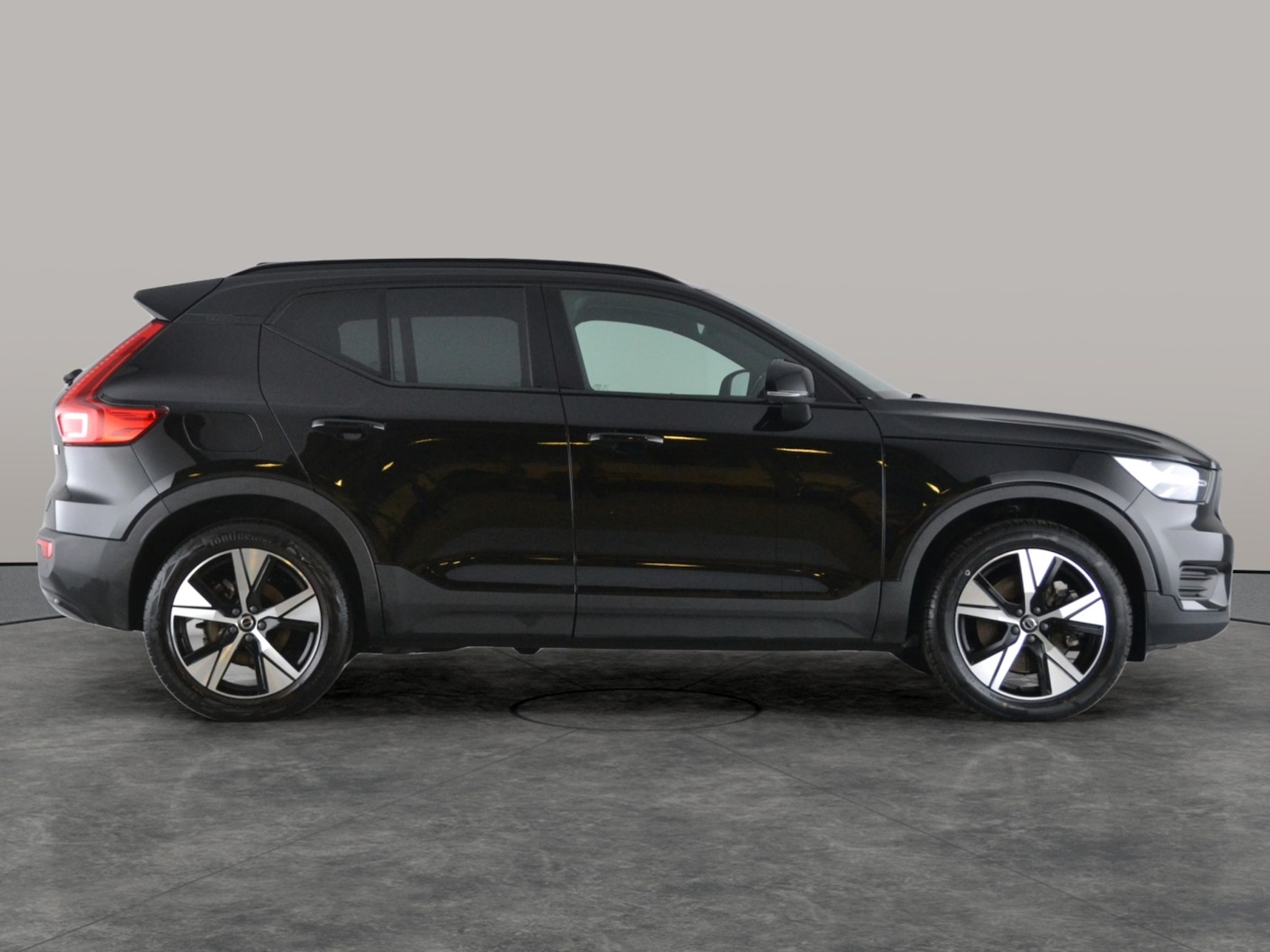 Used Volvo XC40 2021 for sale - 77219219: Photo 11