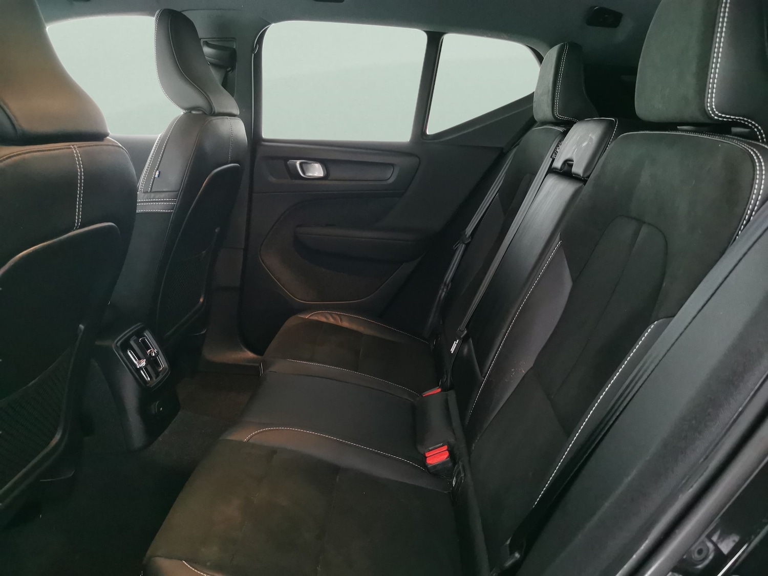 Used Volvo XC40 2021 for sale - 77219219: Photo 24