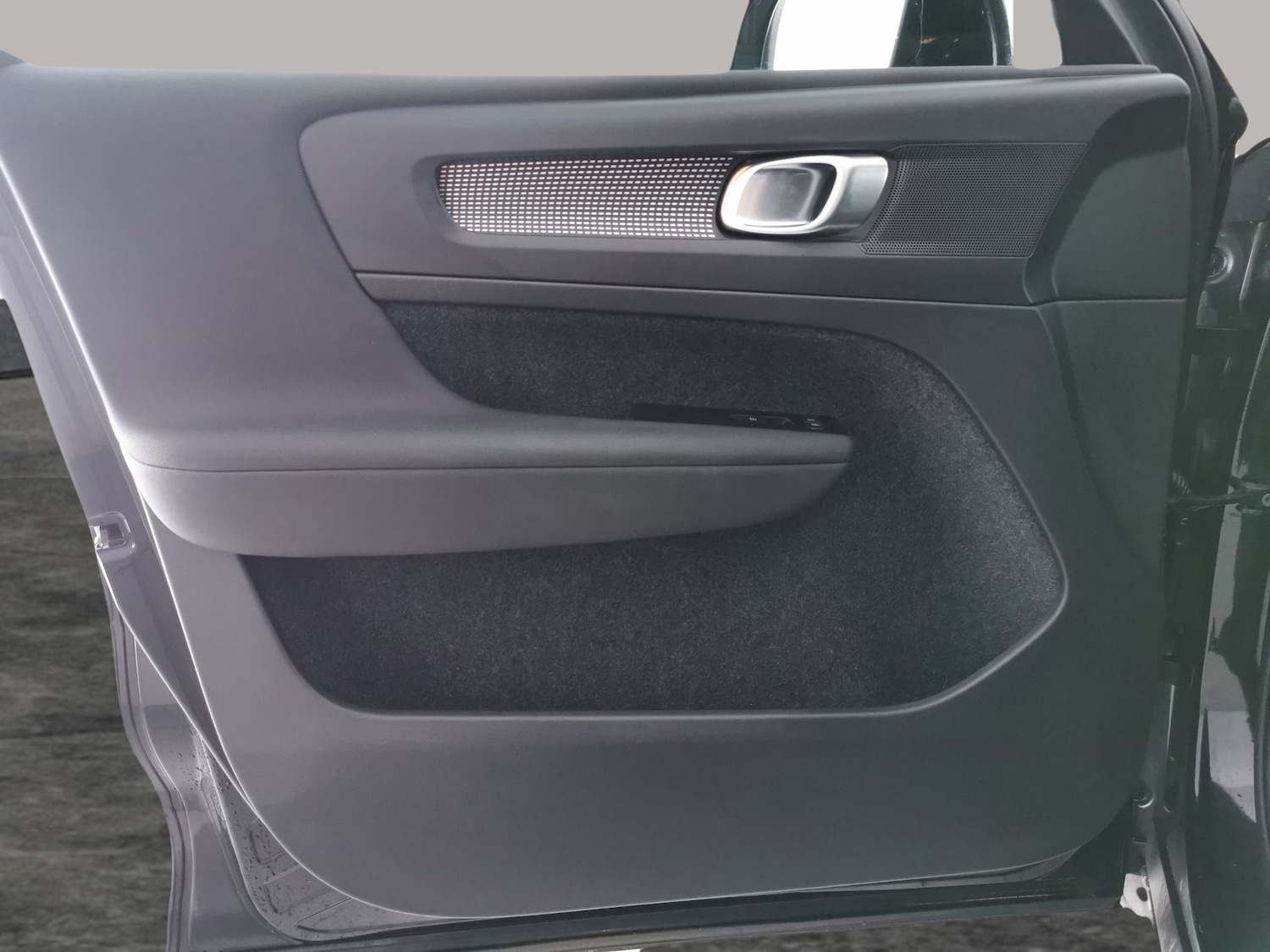 Used Volvo XC40 2021 for sale - 77219219: Photo 25