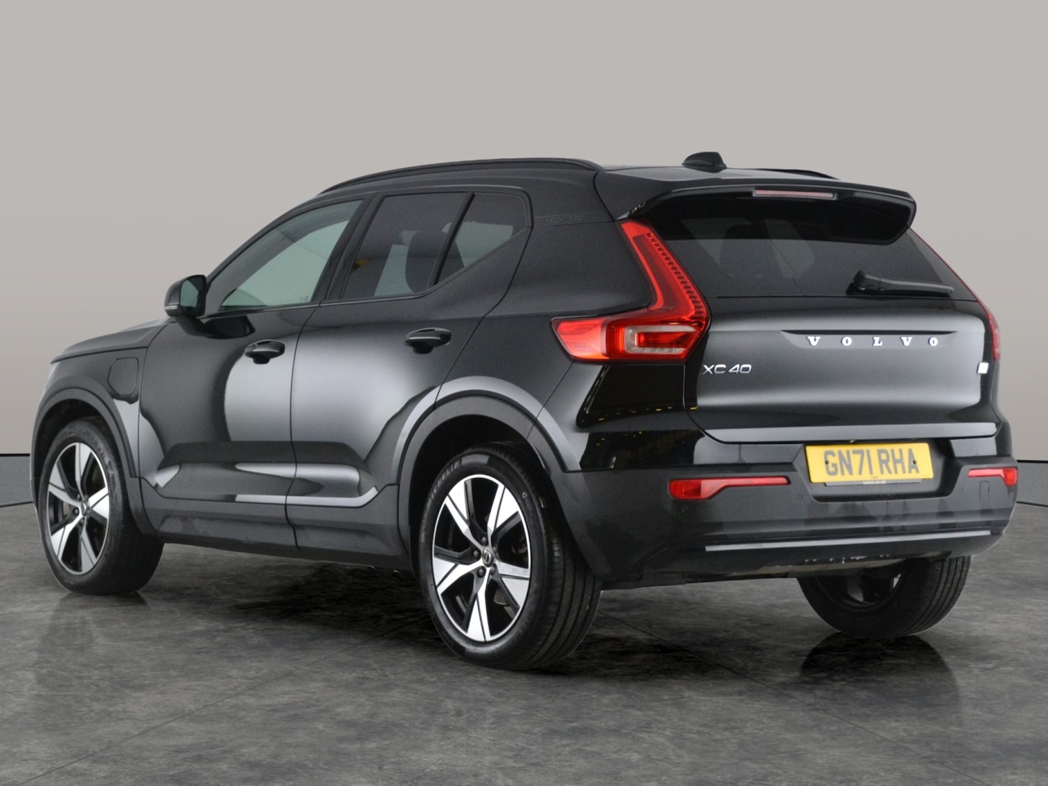 Used Volvo XC40 2021 for sale - 77219219: Photo 8
