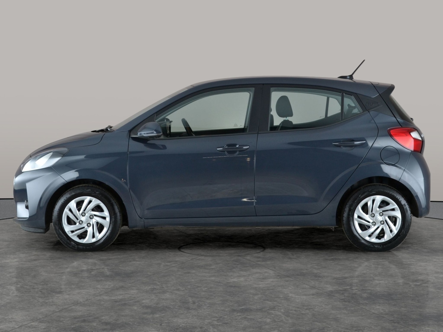 Used Hyundai i10 2022 for sale - 77076035: Photo 12