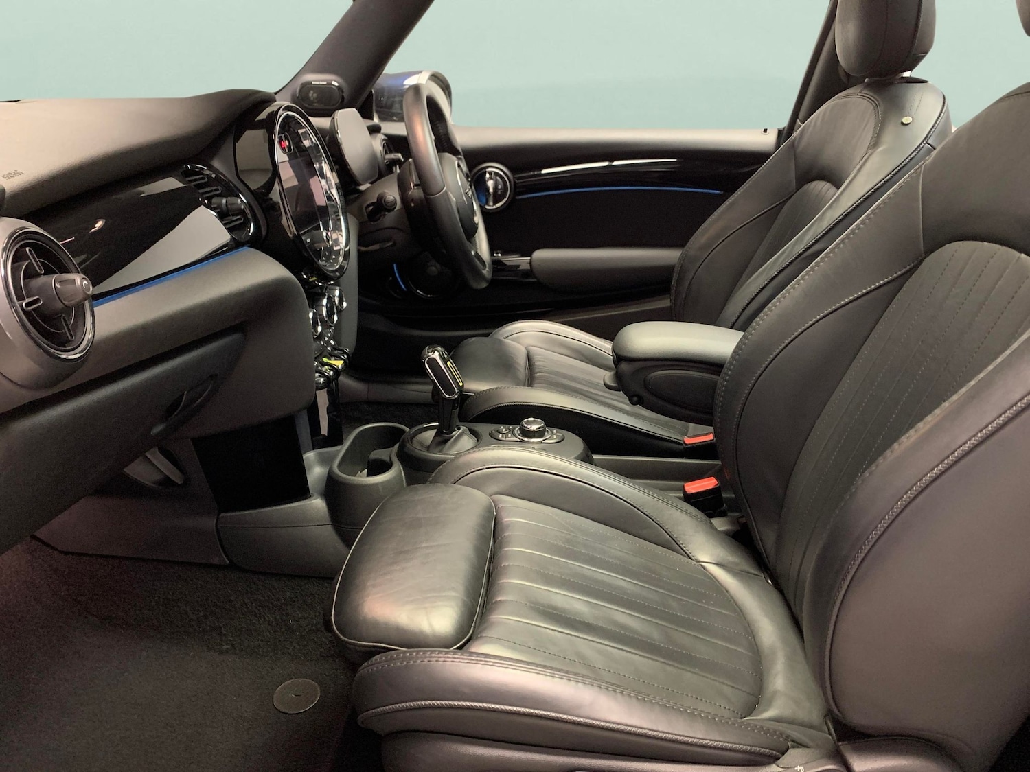 Used MINI Hatch 2022 for sale - 76442222: Photo 6