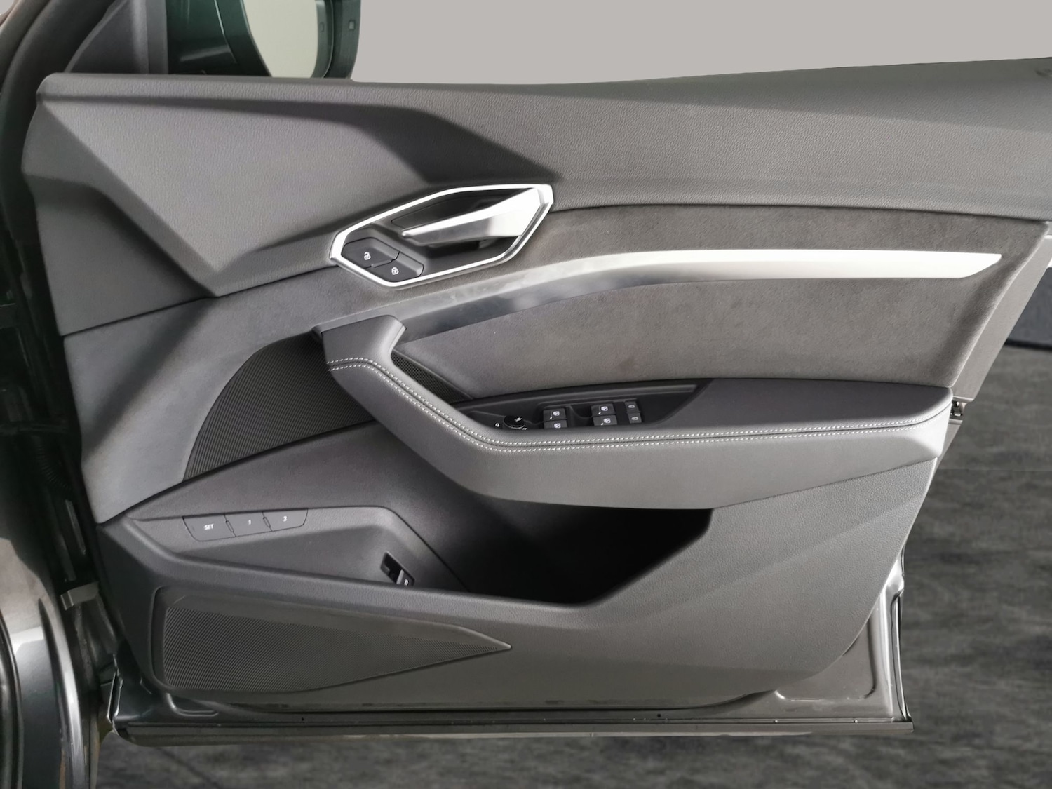 Used Audi e-tron 2022 for sale - 77653463: Photo 38