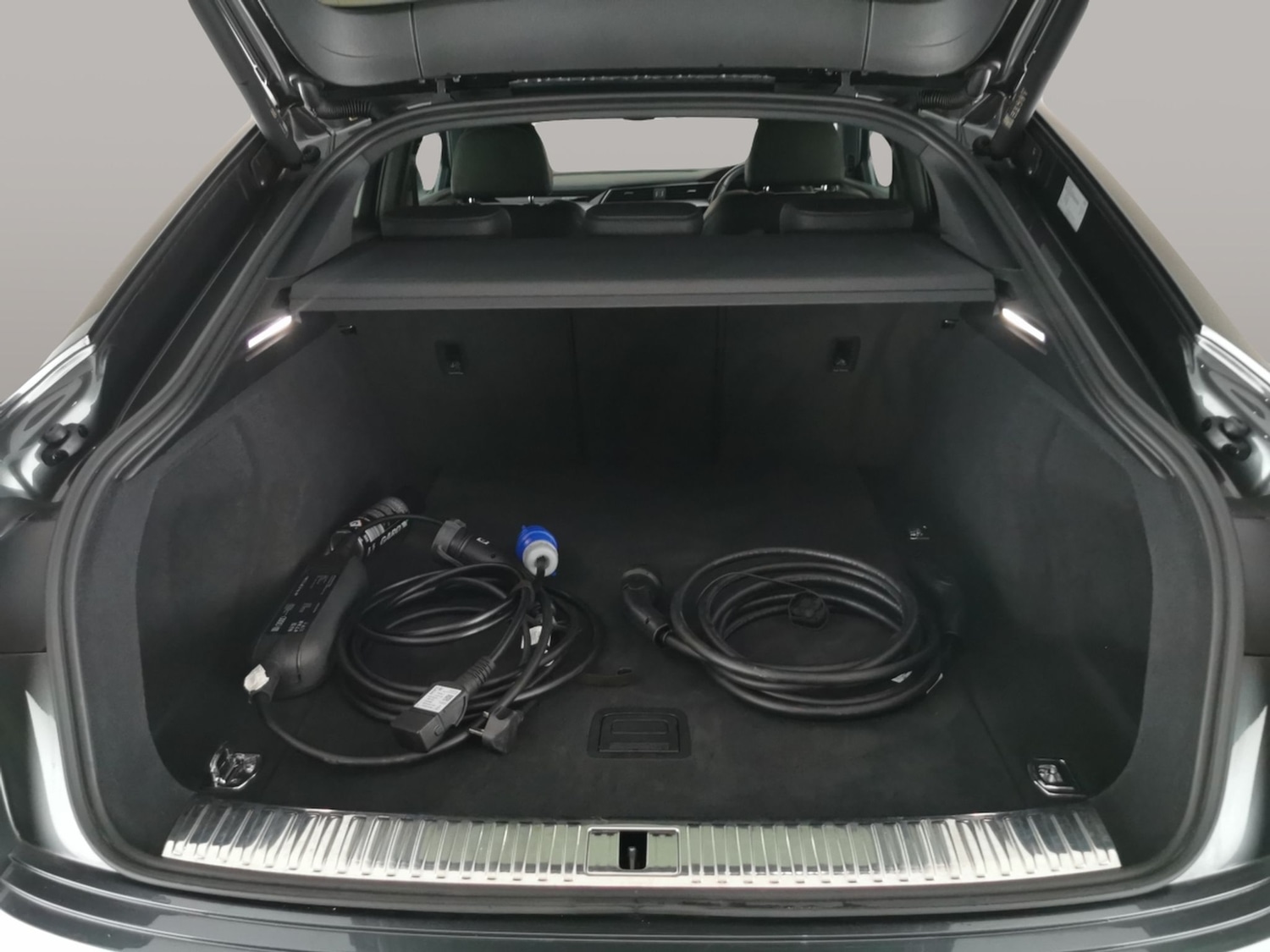 Used Audi e-tron 2022 for sale - 77653463: Photo 41