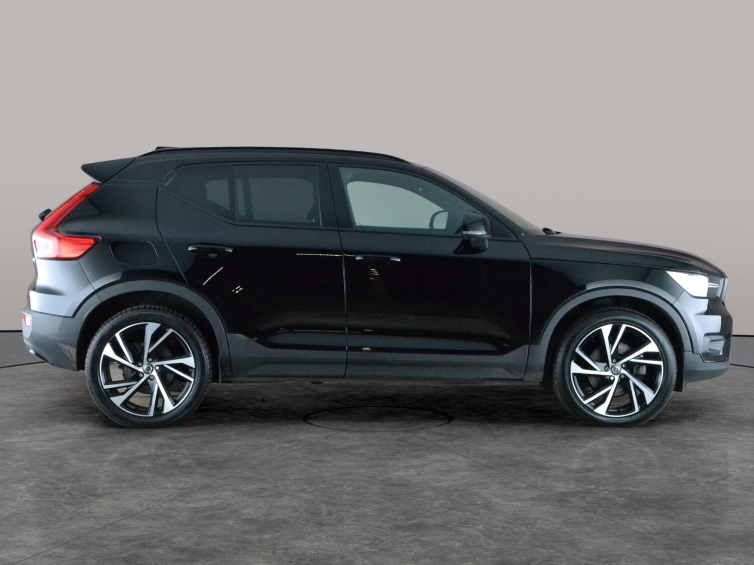 Used Volvo XC40 for sale - 77789934: Photo 10