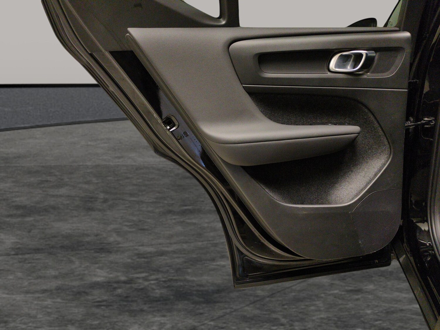 Used Volvo XC40 for sale - 77789934: Photo 28