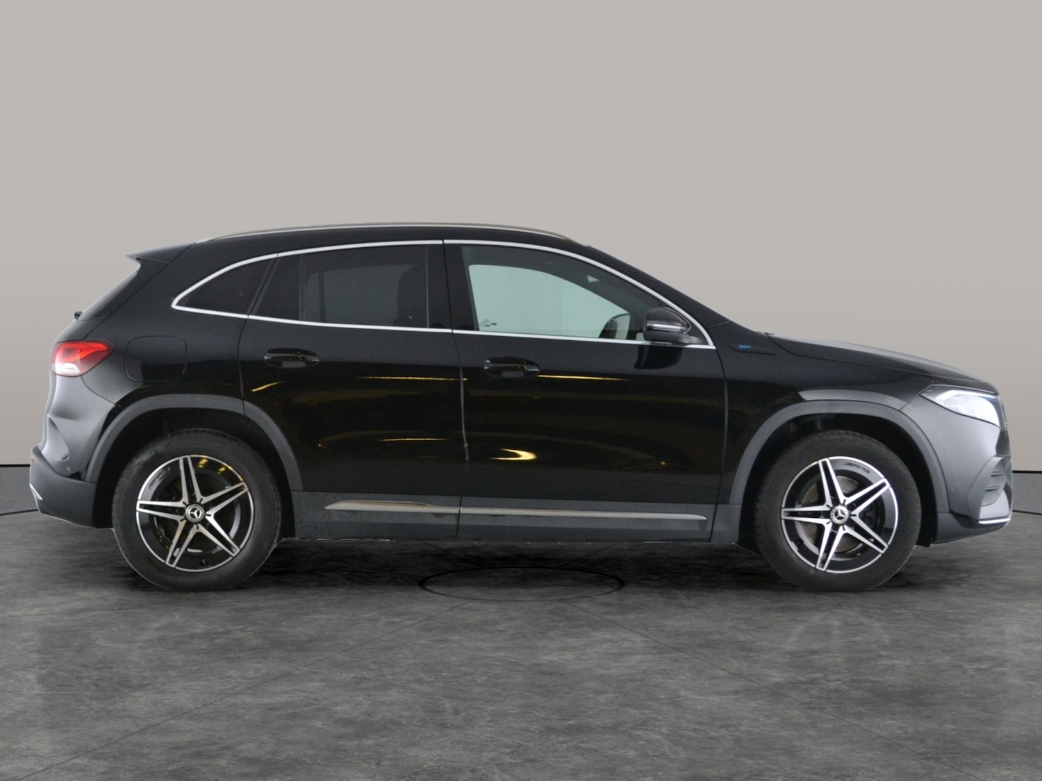 Used Mercedes-Benz EQA 2021 for sale - 76599736: Photo 11