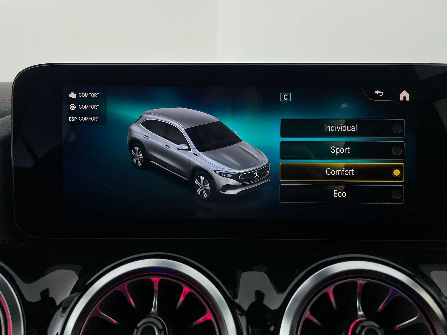 Used Mercedes-Benz EQA 2021 for sale - 76599736: Photo 21