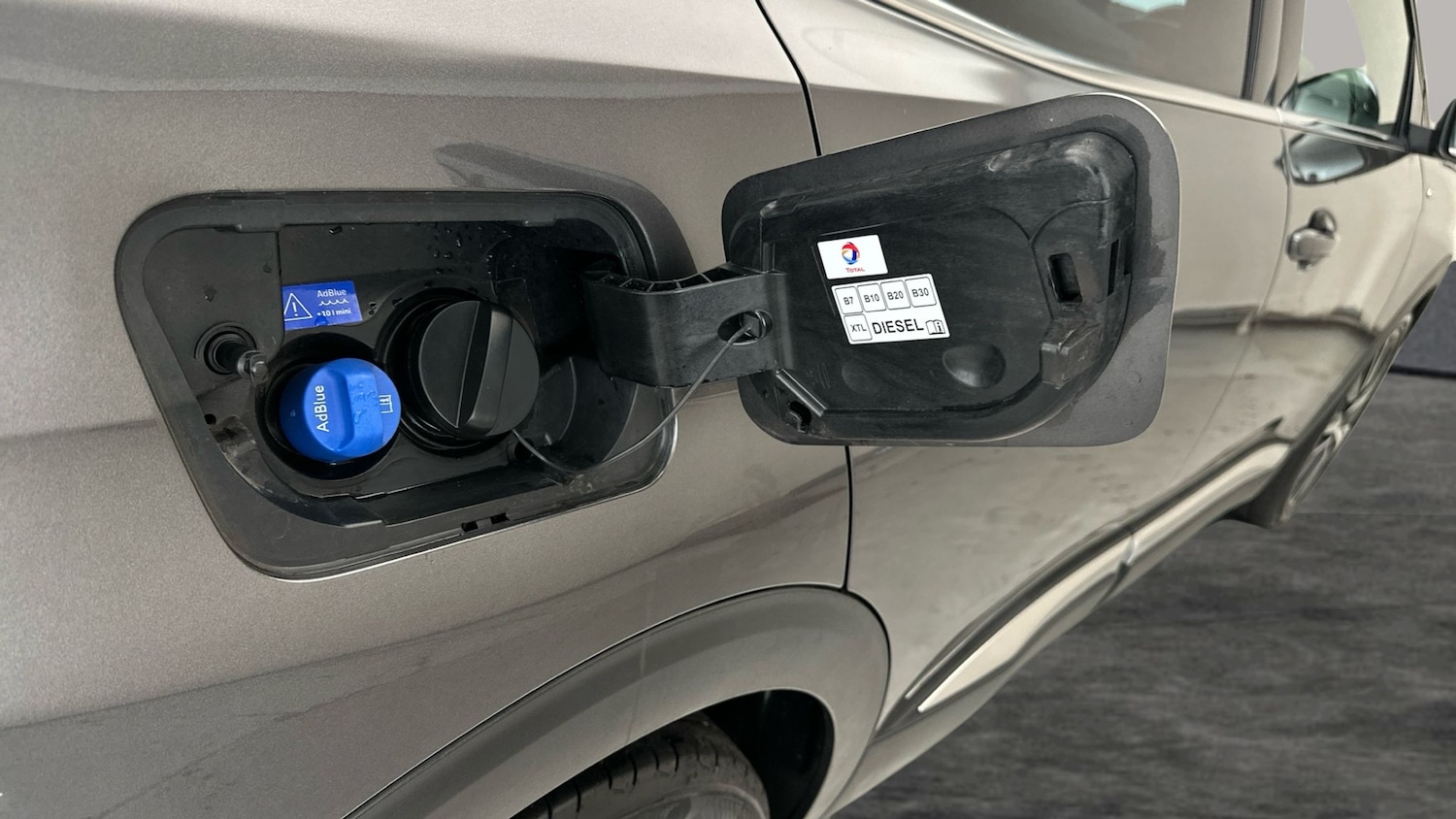 Used Peugeot 3008 2022 for sale - 77043617: Photo 12