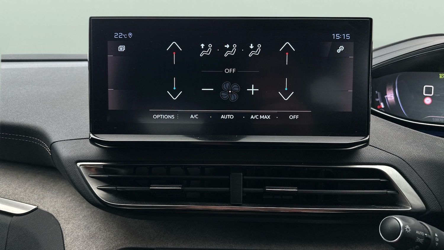 Used Peugeot 3008 2022 for sale - 77043617: Photo 24