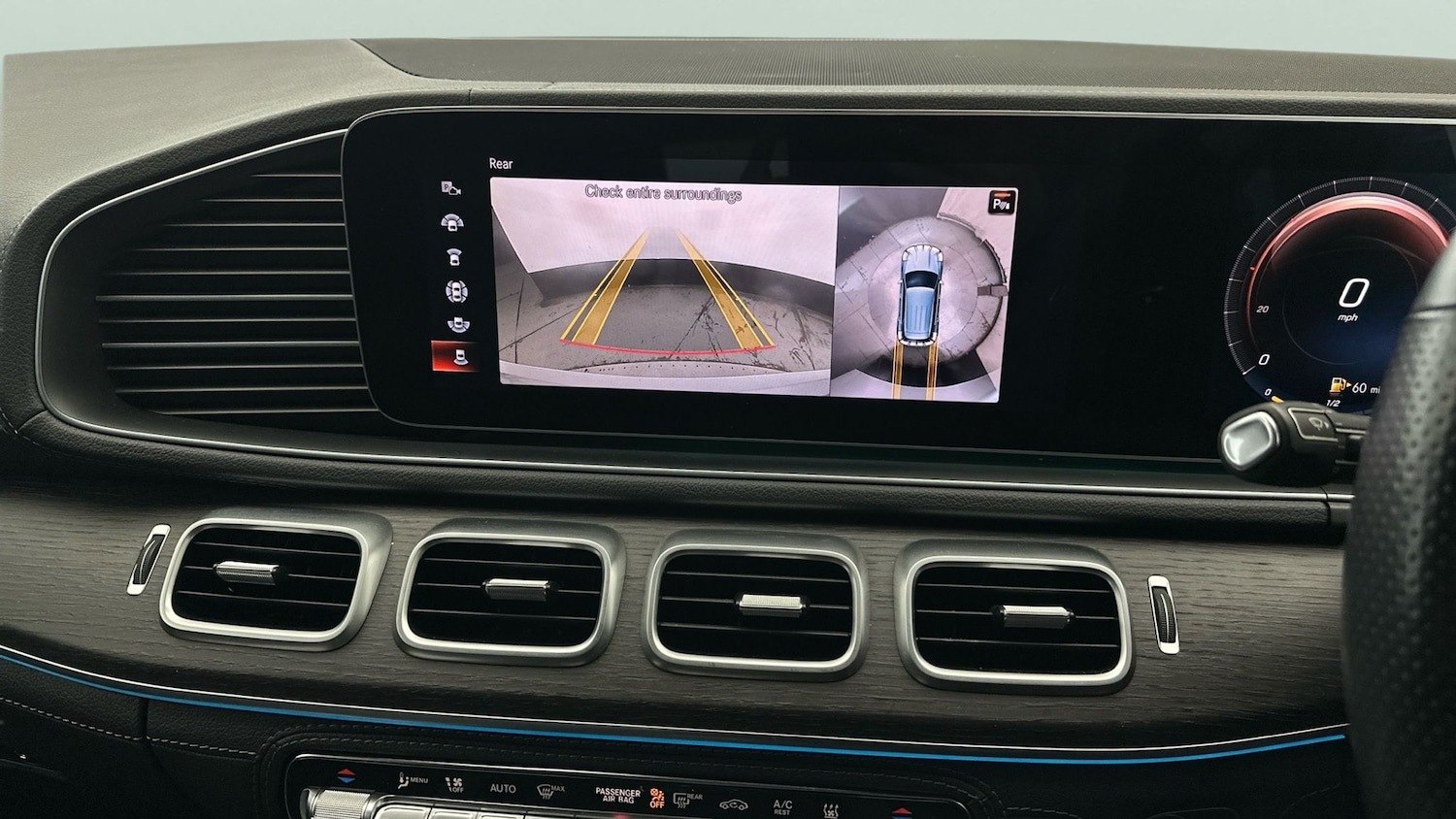 Used Mercedes-Benz GLE 2020 for sale - 77896625: Photo 24