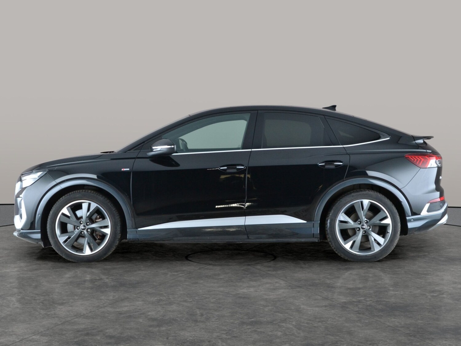 Used Audi Q4 e-tron for sale - 77485293: Photo 13