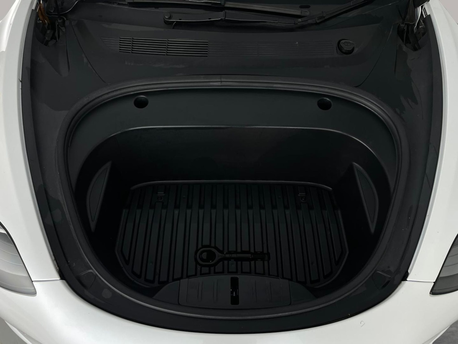 Used Tesla Model 3 2021 for sale - 76978233: Photo 44