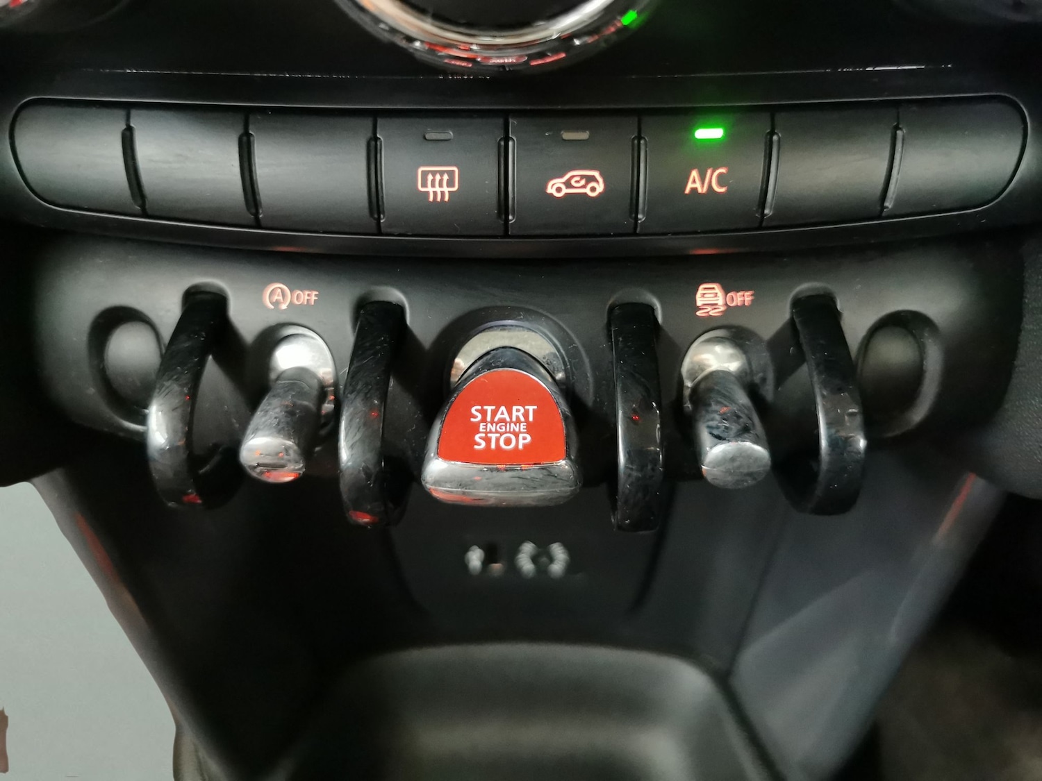 Used MINI Hatch 2018 for sale - 76467557: Photo 19