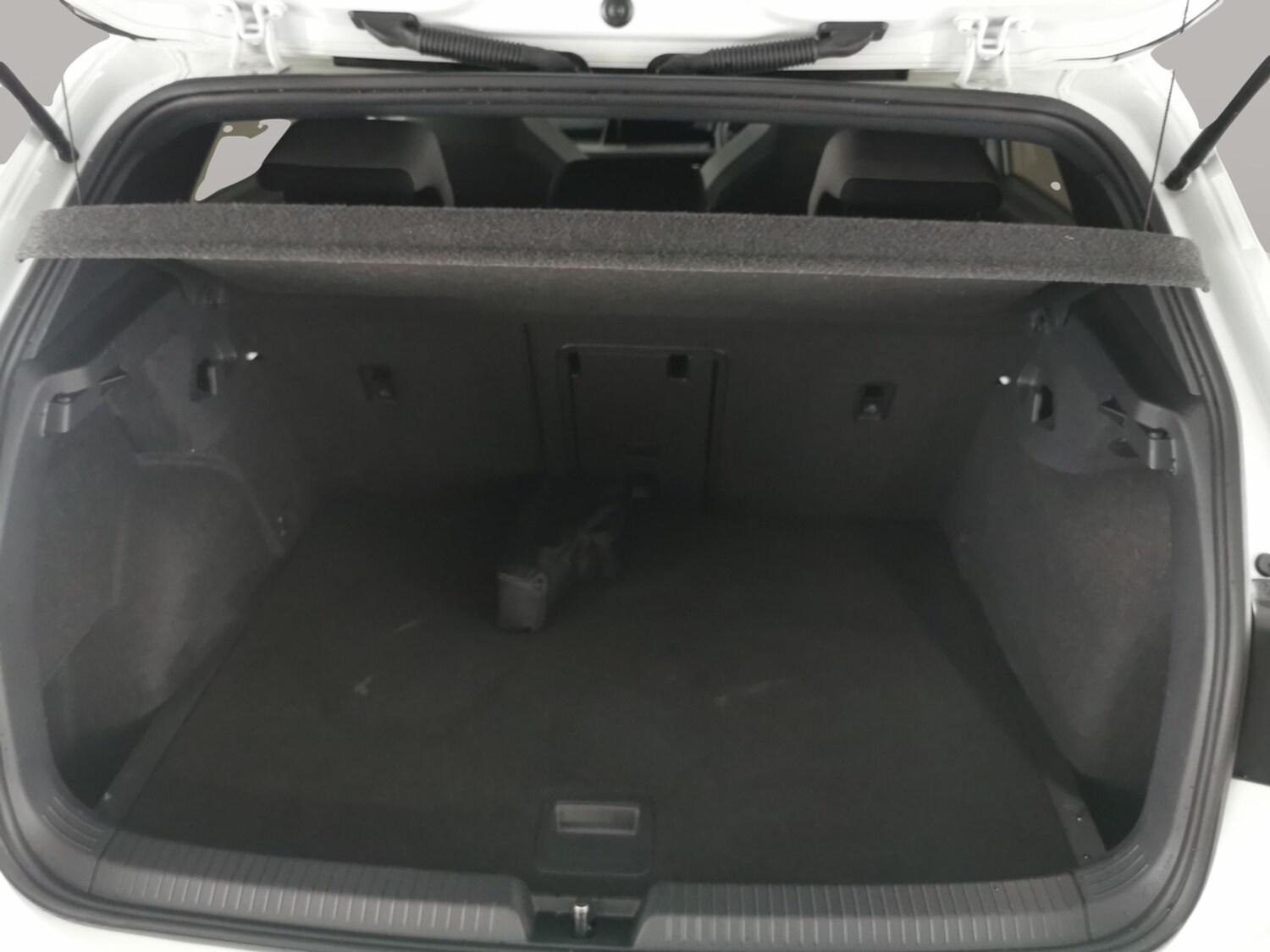 Used Volkswagen Golf 2020 for sale - 77347420: Photo 23