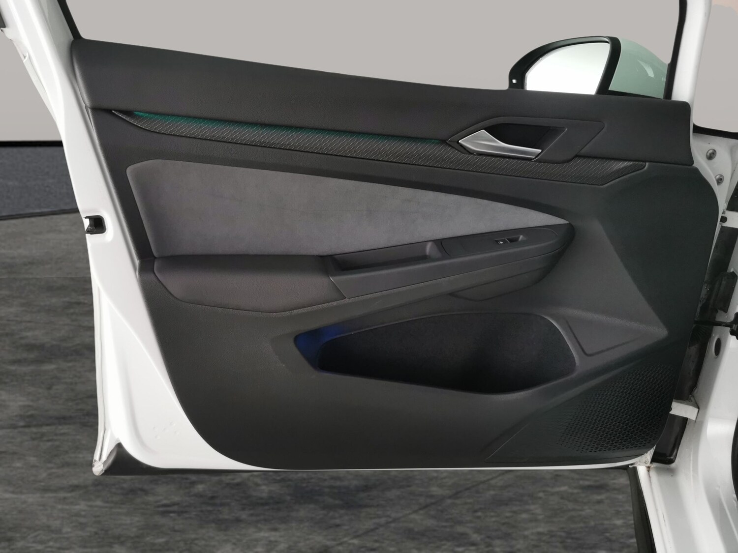 Used Volkswagen Golf 2020 for sale - 77347420: Photo 24