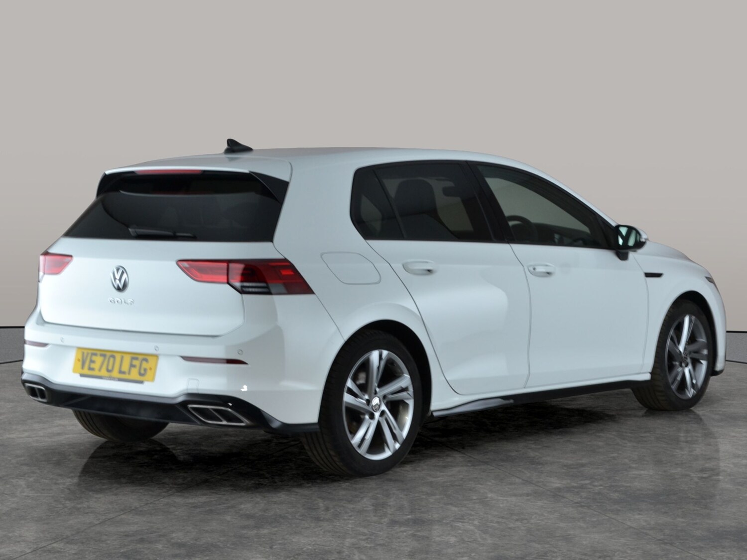 Used Volkswagen Golf 2020 for sale - 77347420: Photo 9