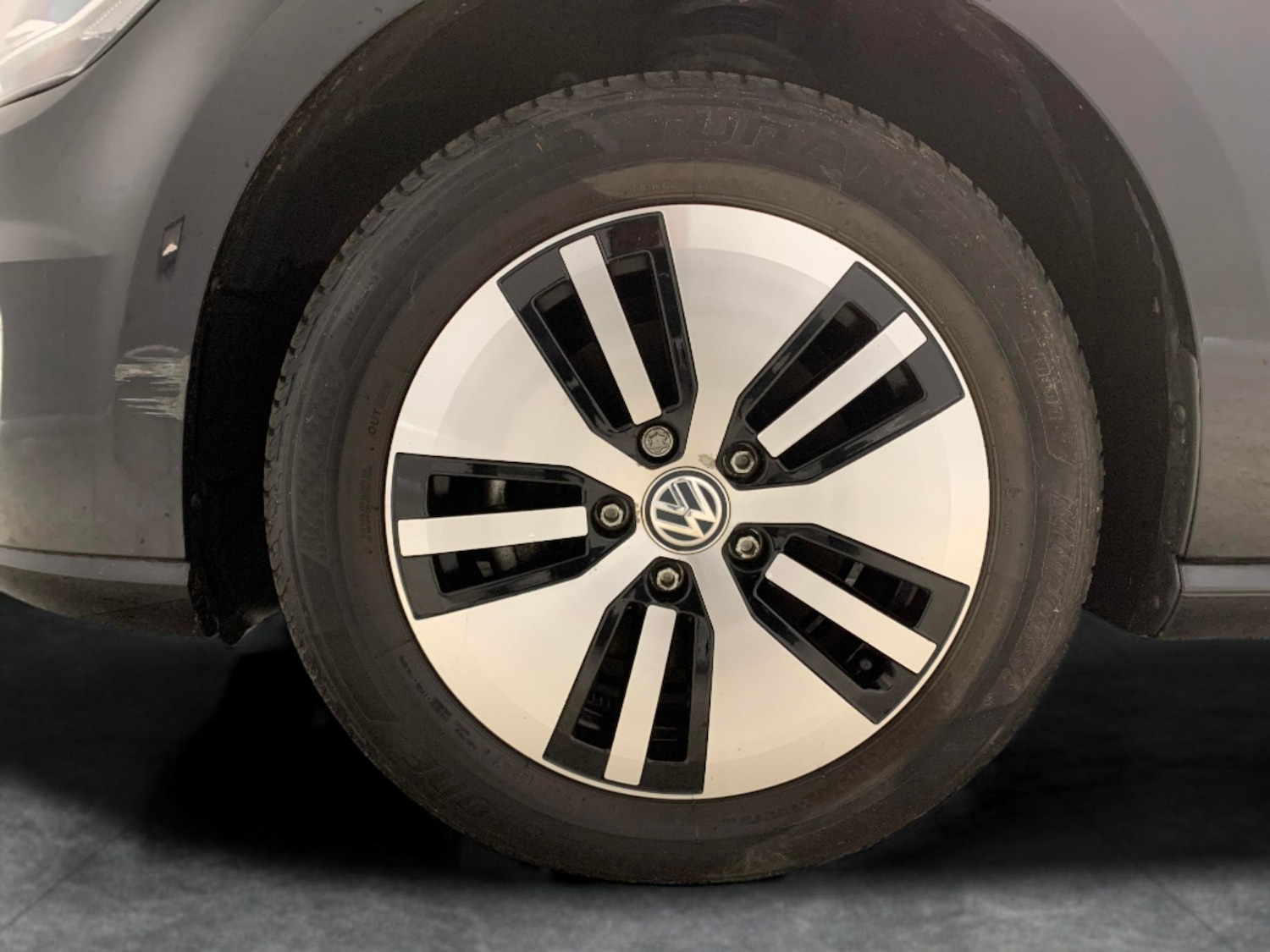 Used Volkswagen Golf 2020 for sale - 77069635: Photo 11