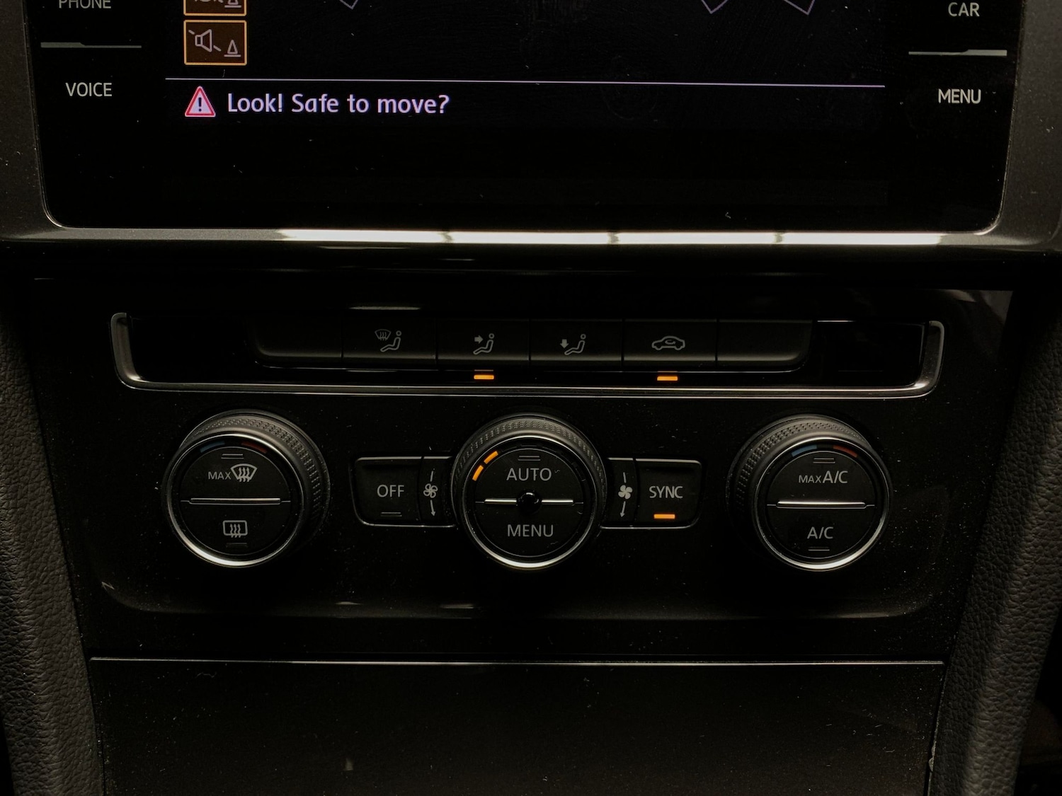 Used Volkswagen Golf 2020 for sale - 77069635: Photo 8