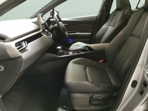 Used Toyota C-HR 2022 for sale - 76271669: Photo 4