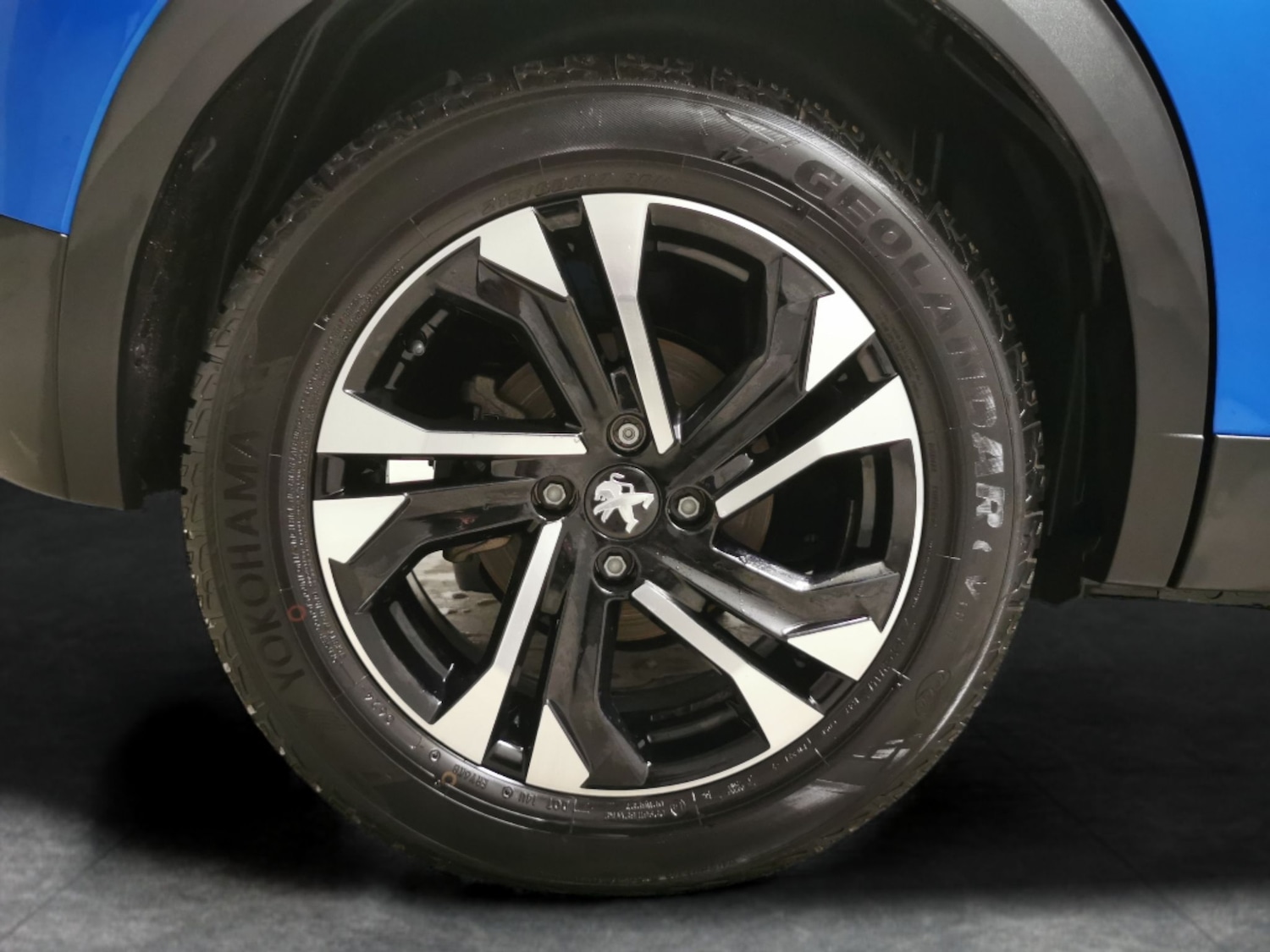 Used Peugeot E-2008 2023 for sale - 77378928: Photo 24