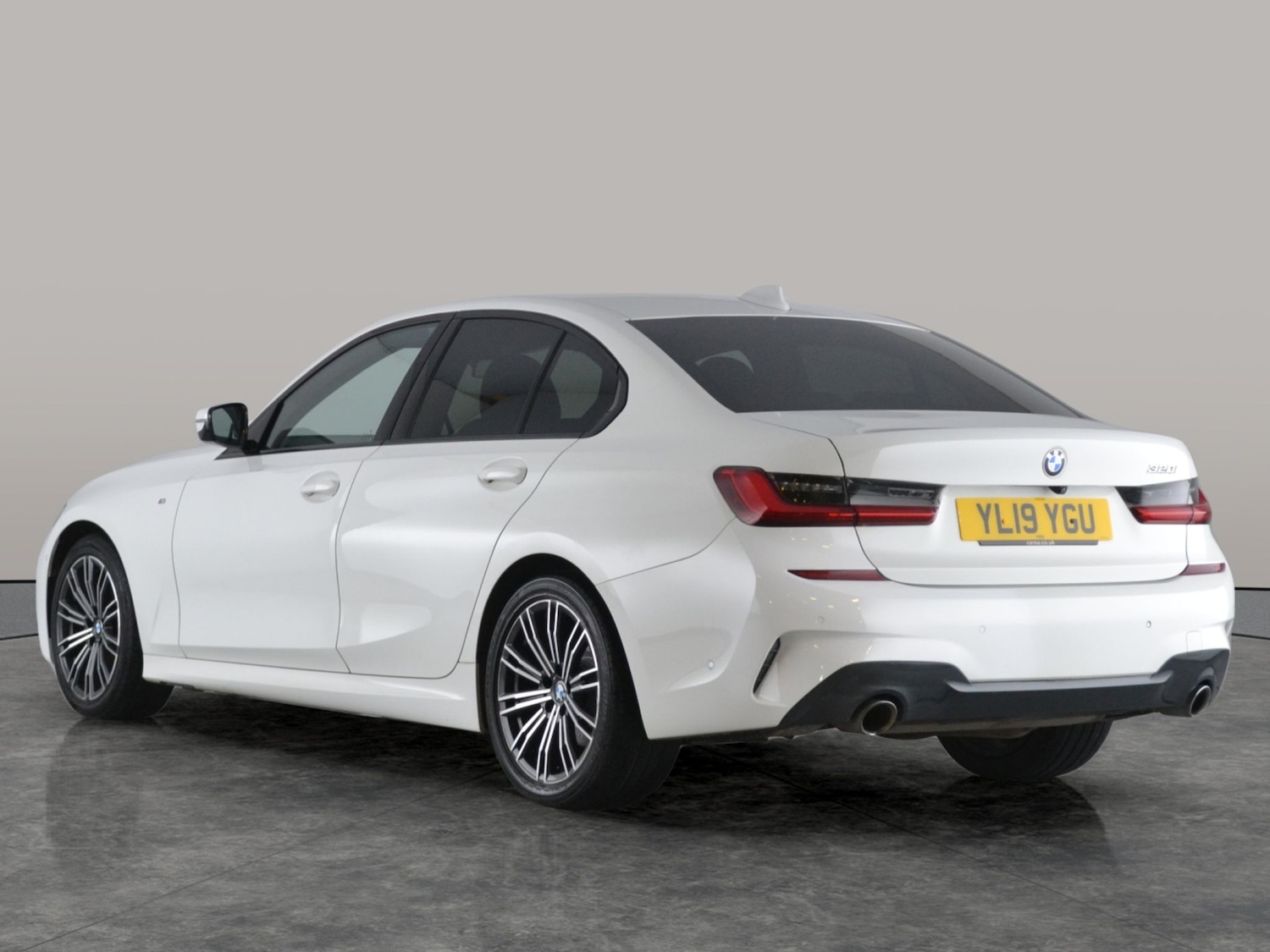 Used BMW 3 Series 2019 for sale - 76262287: Photo 11