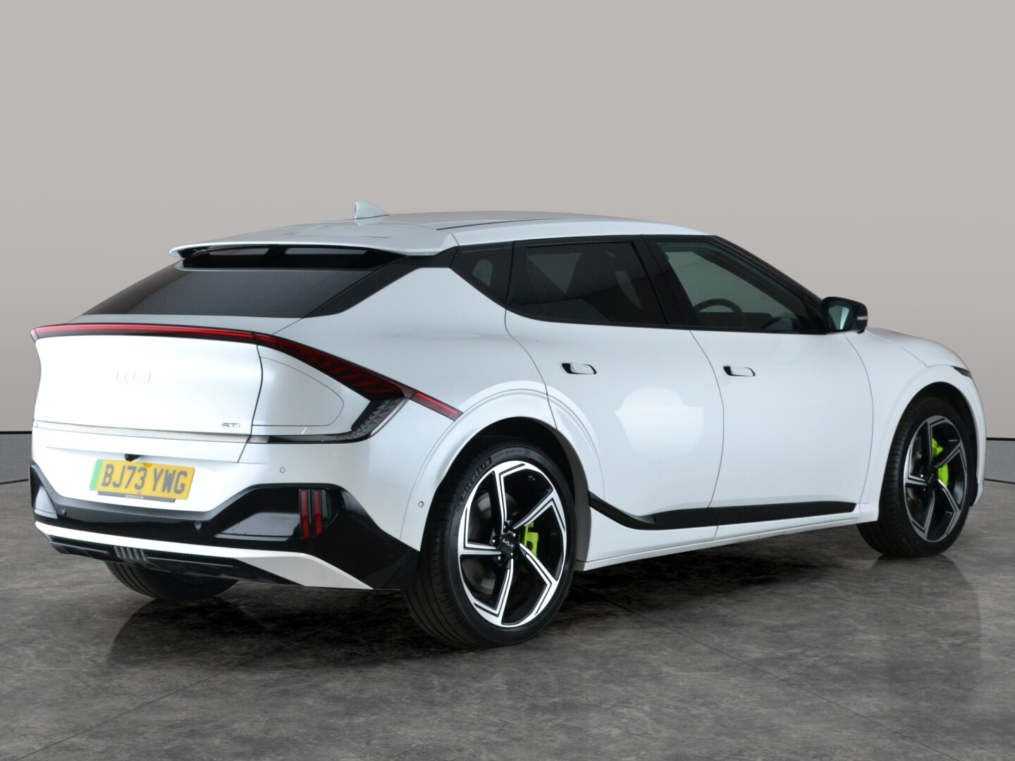 Used Kia EV6 2023 for sale - 77790014: Photo 10