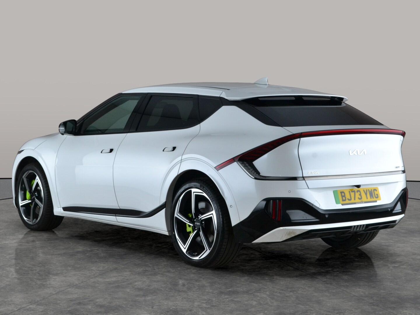 Used Kia EV6 2023 for sale - 77790014: Photo 12