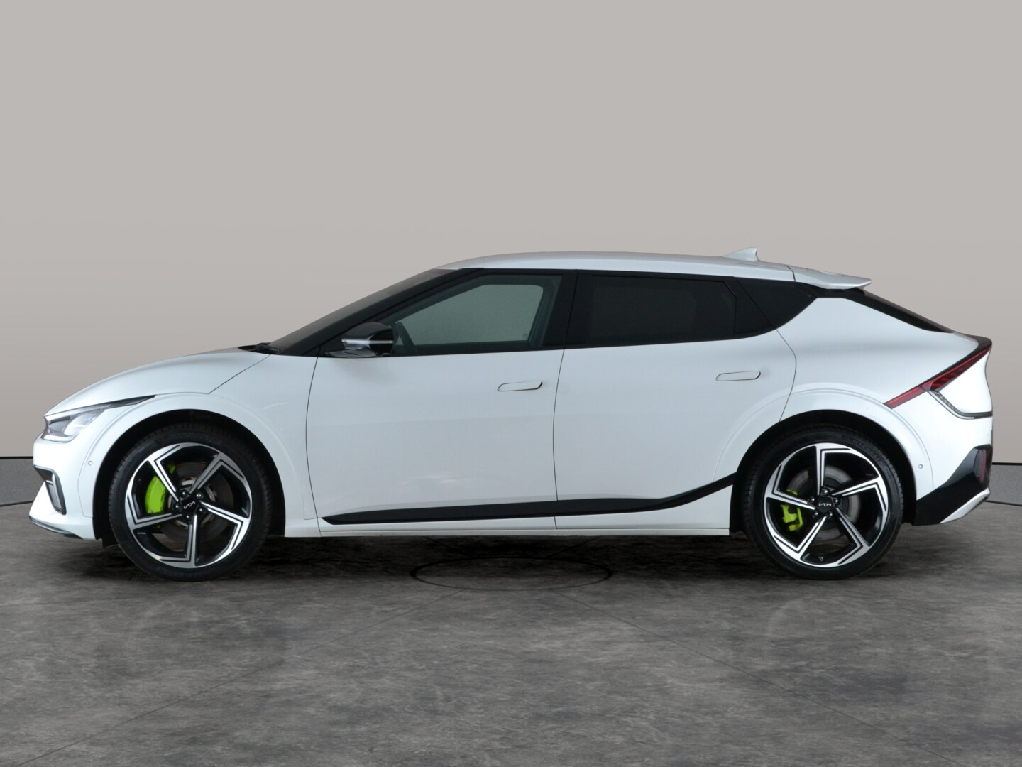 Used Kia EV6 2023 for sale - 77790014: Photo 13