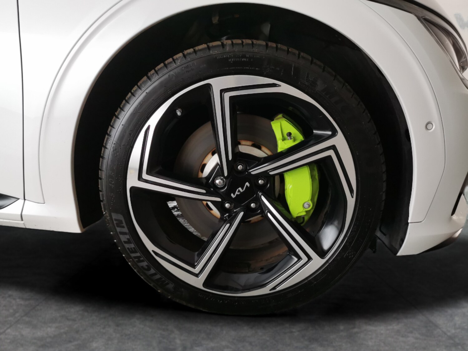 Used Kia EV6 2023 for sale - 77790014: Photo 33