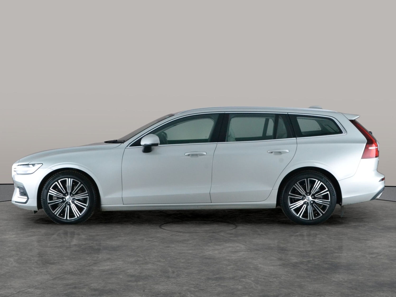 Used Volvo V60 2021 for sale - 78166753: Photo 14