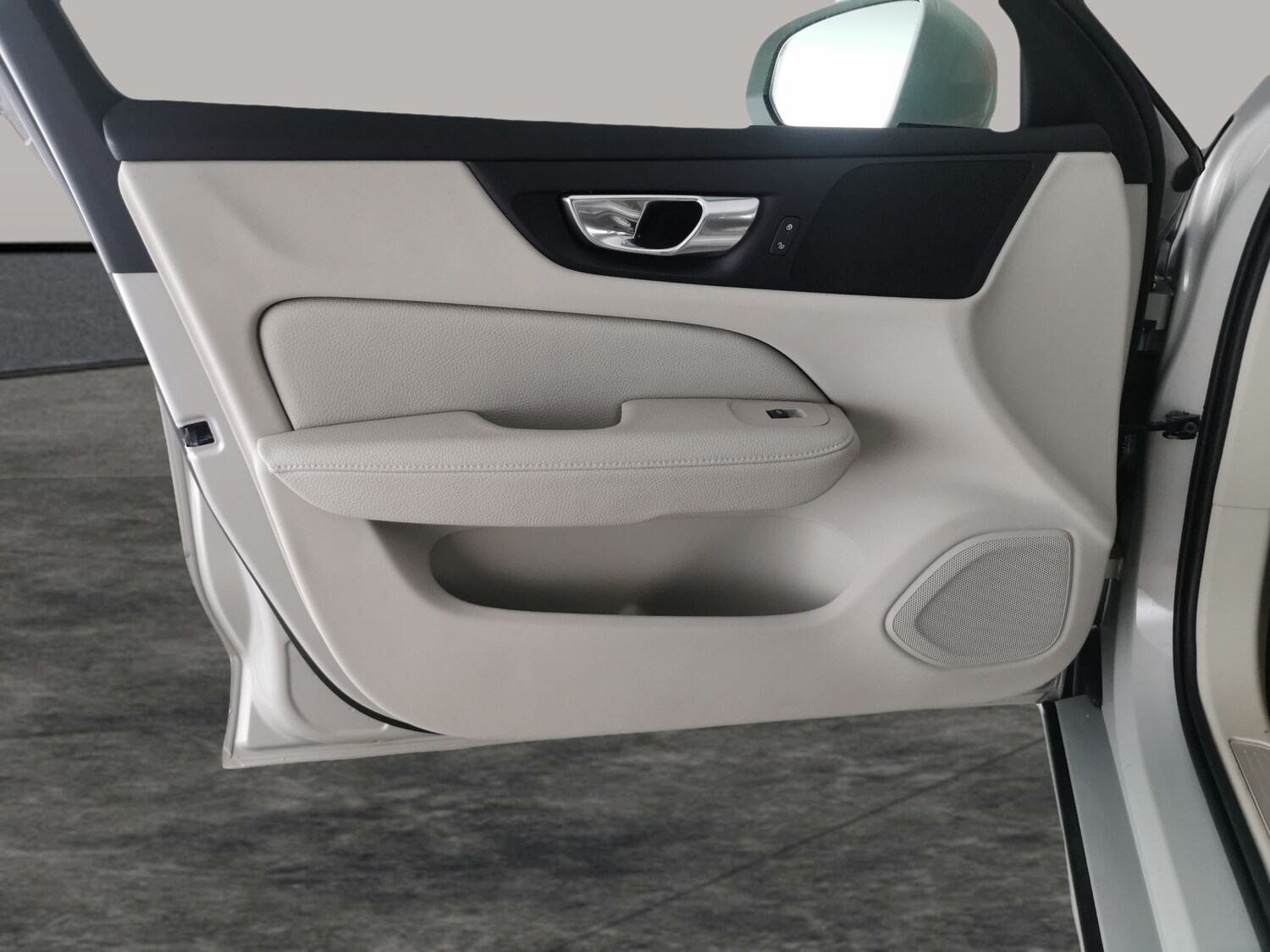 Used Volvo V60 2021 for sale - 78166753: Photo 29