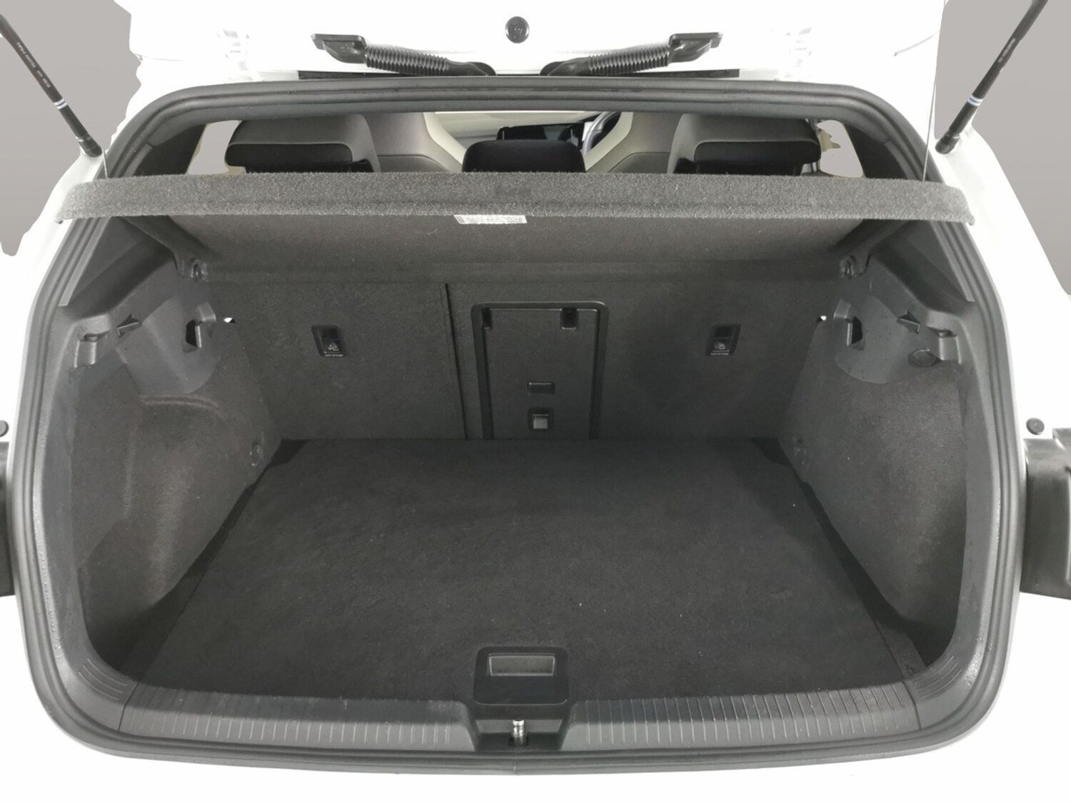 Used Volkswagen Golf 2023 for sale - 77984686: Photo 35