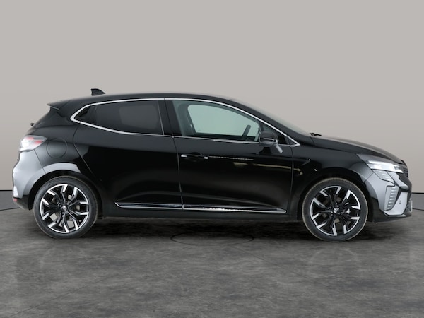 Used Renault Clio 2024 for sale - 76330933: Photo 12