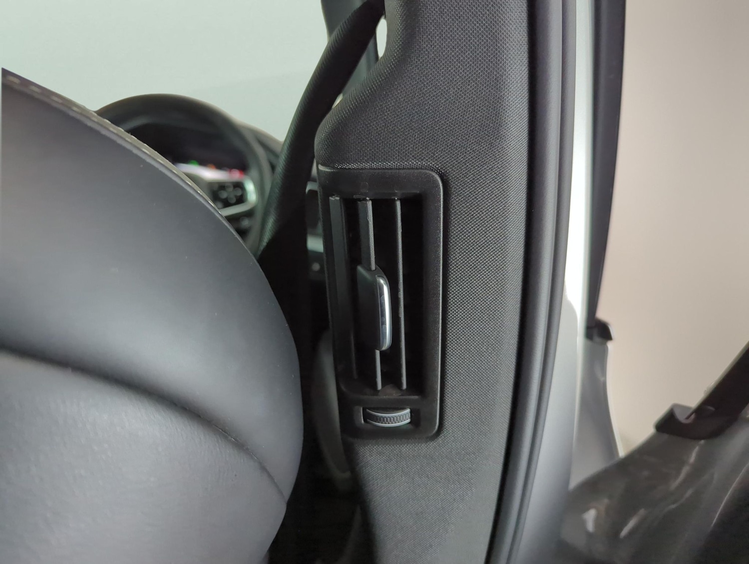 Used Volvo XC60 2021 for sale - 77756853: Photo 15