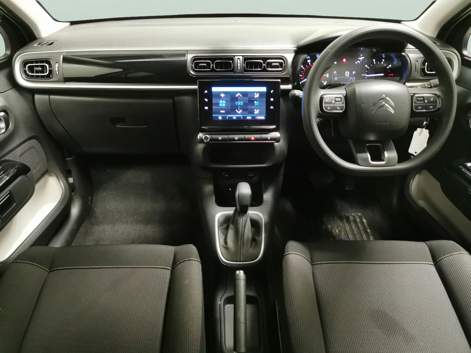 Used Citroen C3 2023 for sale - 77627902: Photo 6