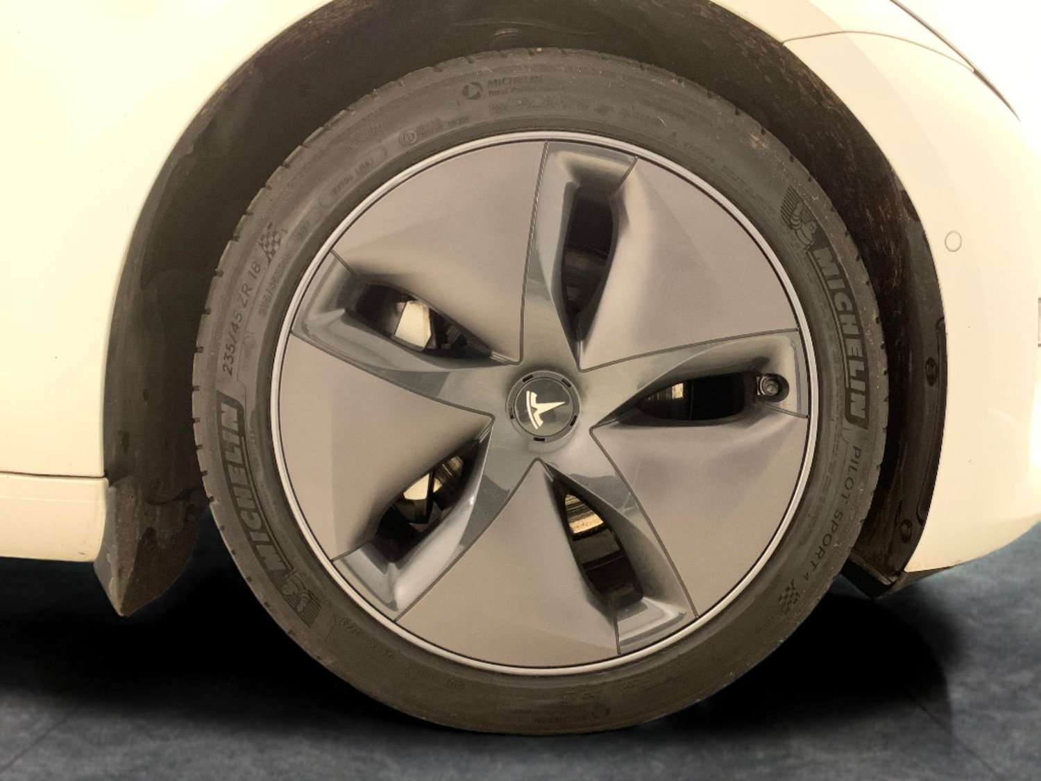 Used Tesla Model 3 2021 for sale - 77005675: Photo 24