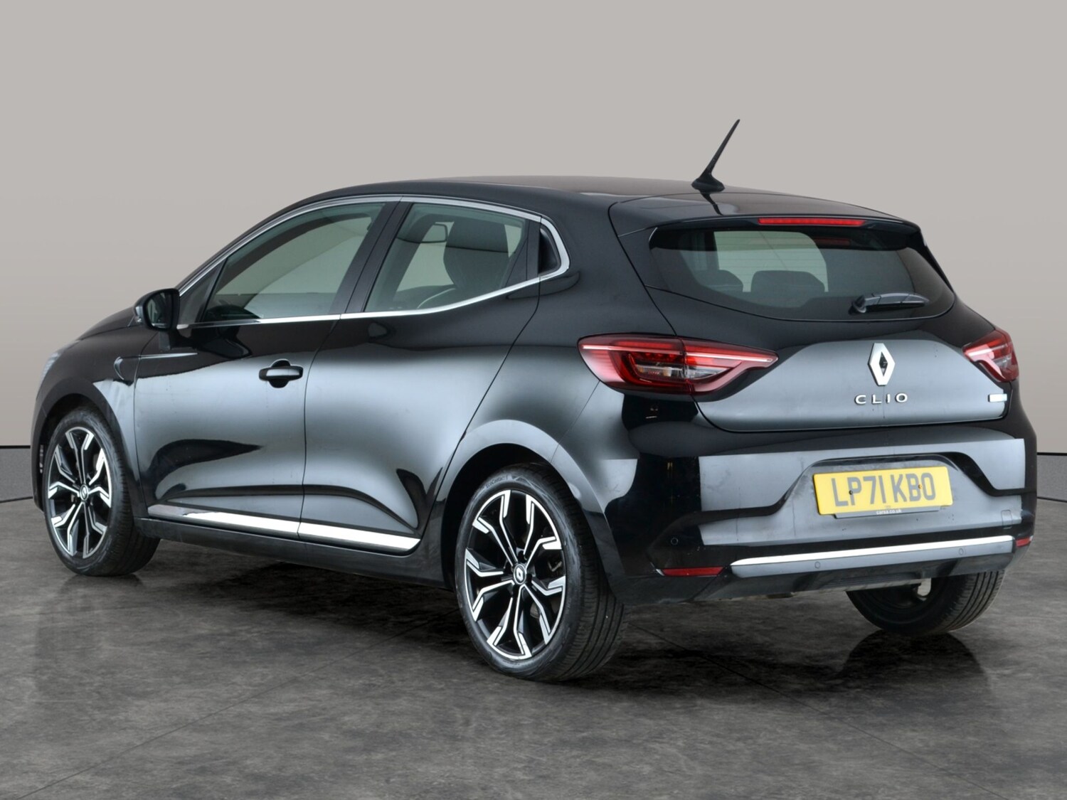 Used Renault Clio for sale - 77364864: Photo 13