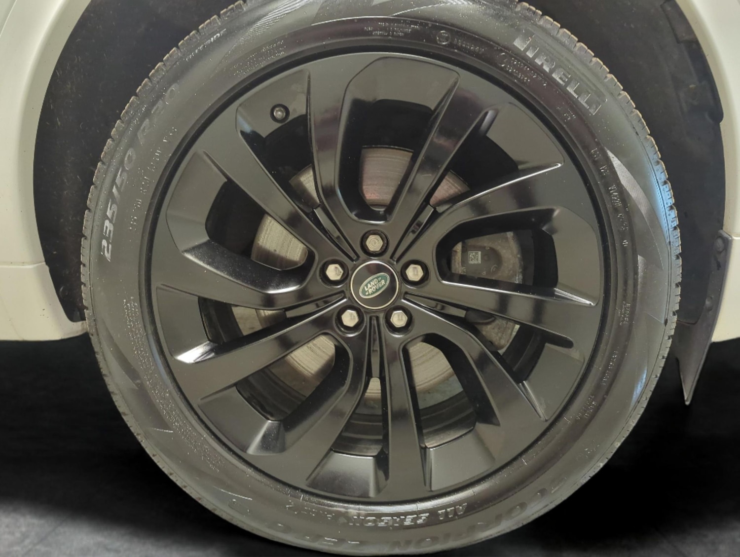 Used Land Rover Discovery Sport 2021 for sale - 78221145: Photo 32