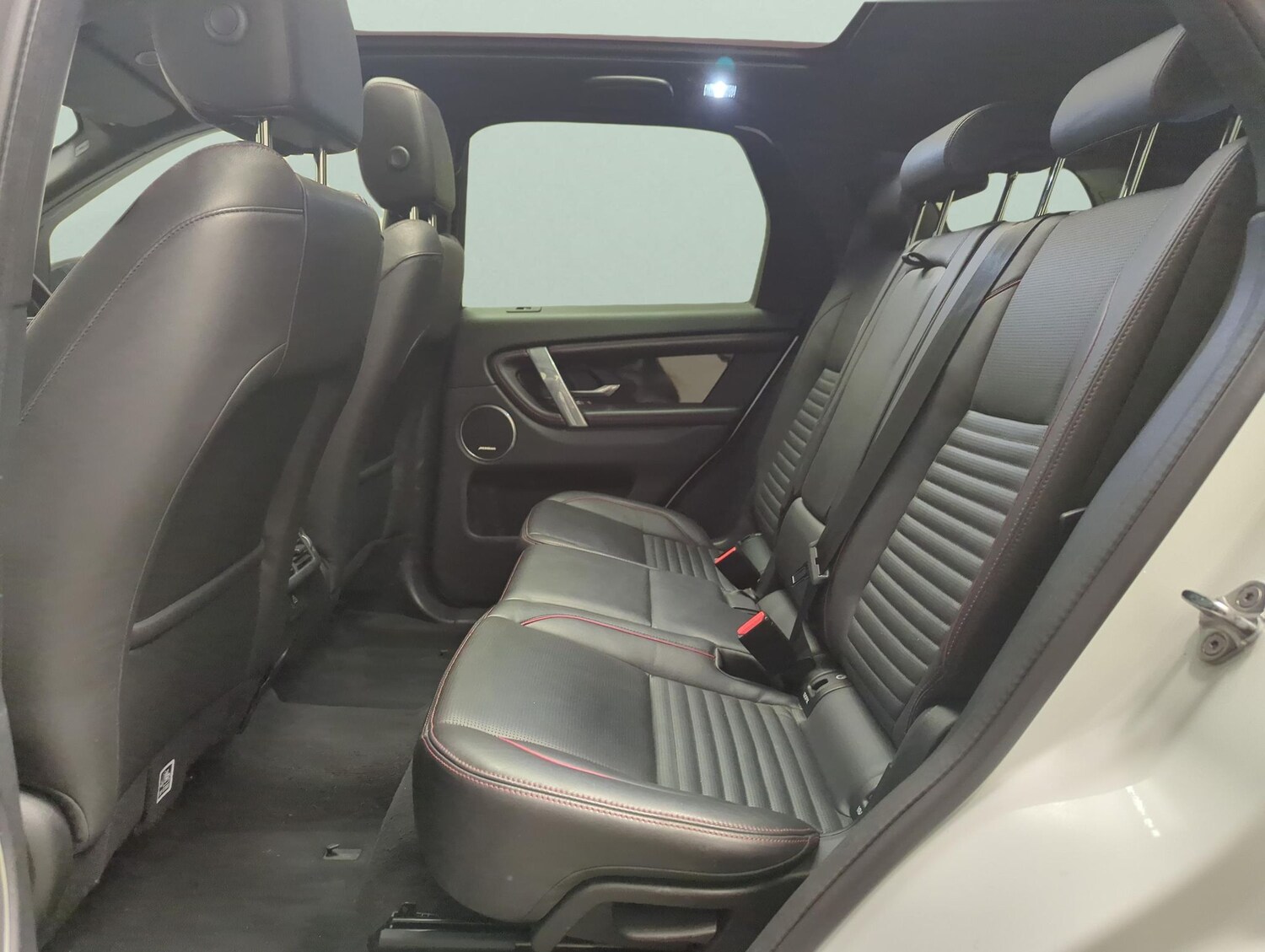 Used Land Rover Discovery Sport 2021 for sale - 78221145: Photo 34