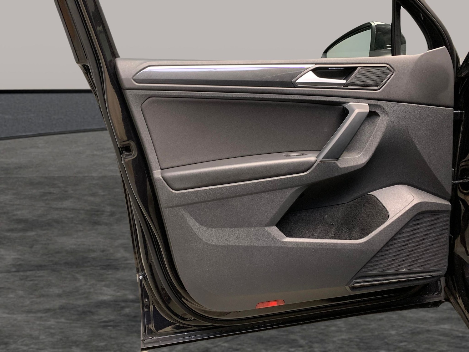 Used Volkswagen Tiguan 2021 for sale - 76415552: Photo 34