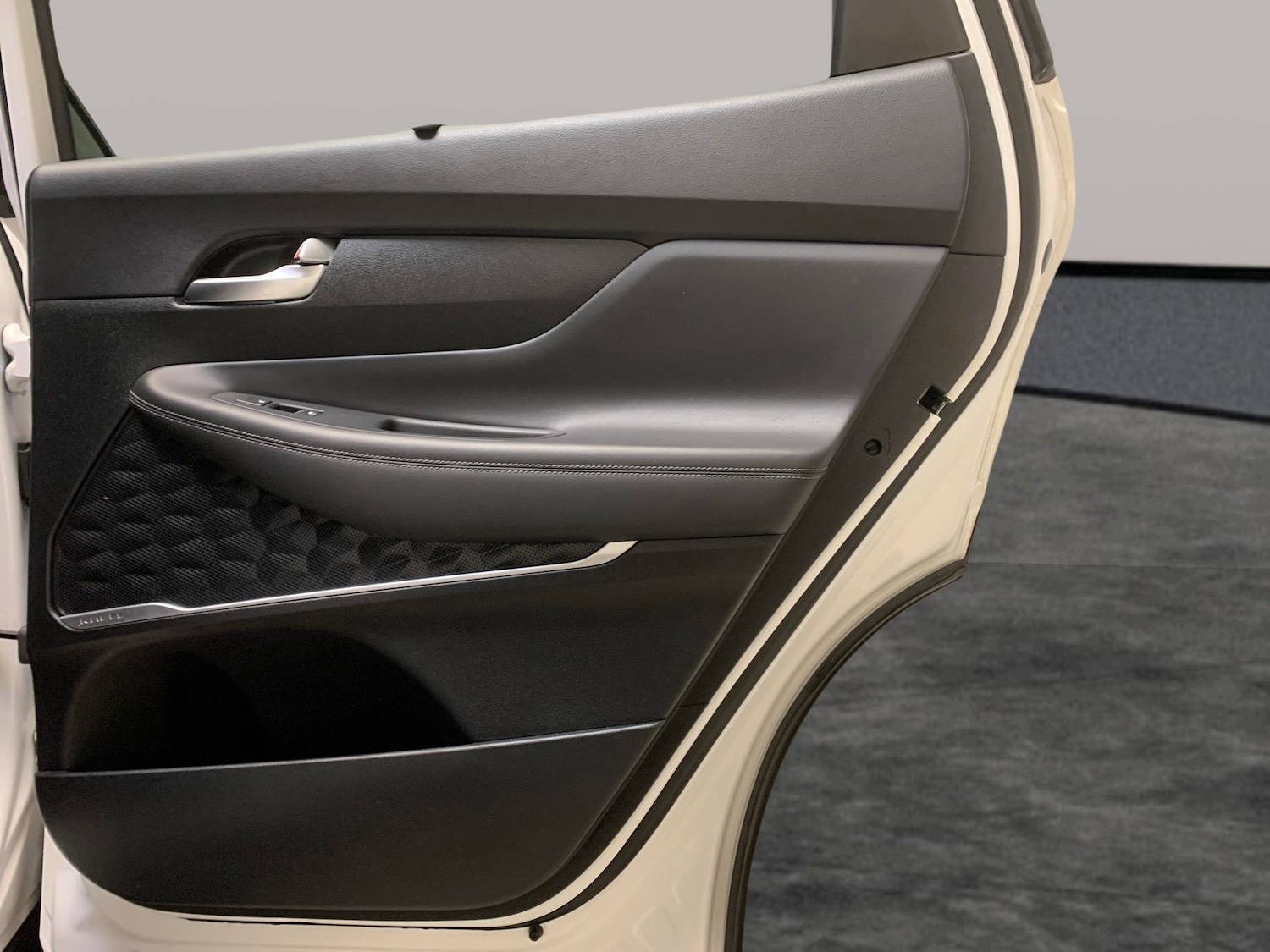 Used Hyundai Santa Fe 2019 for sale - 77364902: Photo 32