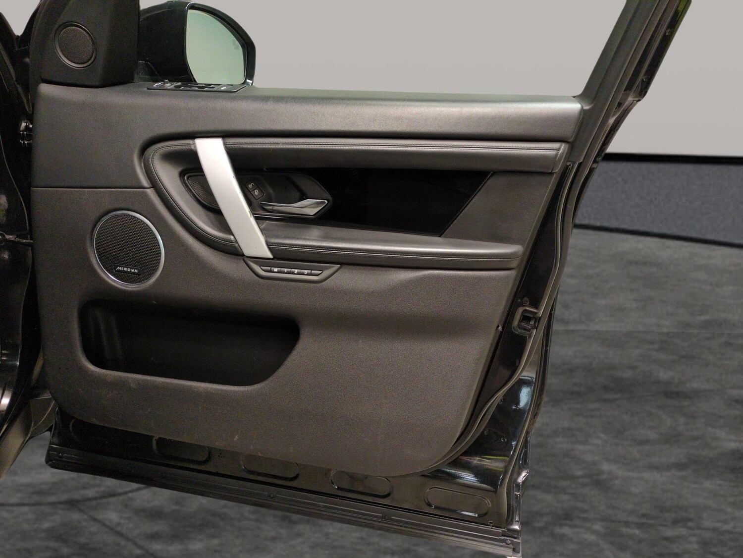 Used Land Rover Discovery Sport 2020 for sale - 77890292: Photo 34