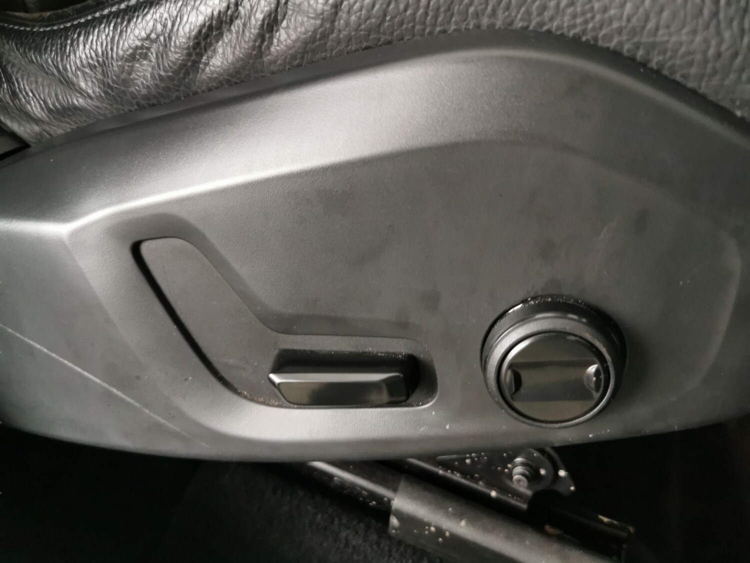 Used Volvo XC60 for sale - 77502318: Photo 28