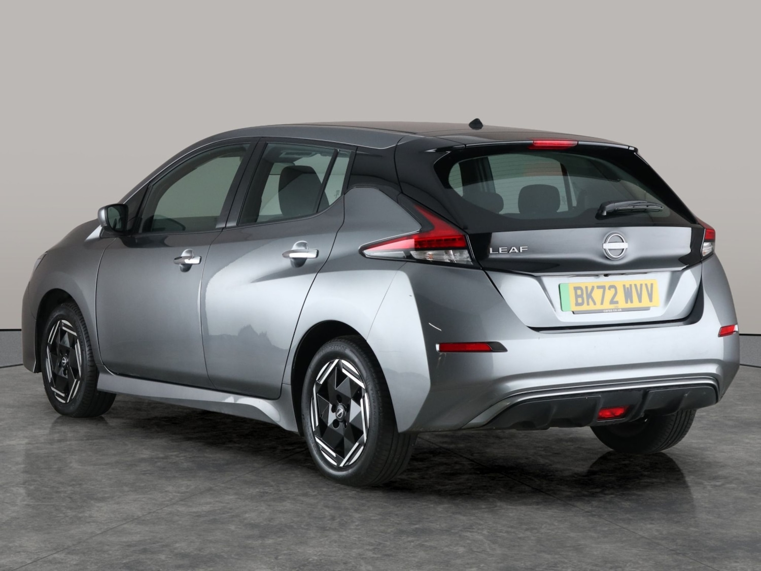 Used Nissan Leaf 2022 for sale - 76564111: Photo 11