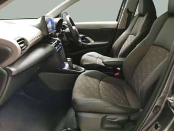 Used Toyota Yaris Cross 2023 for sale - 74589397: Photo
