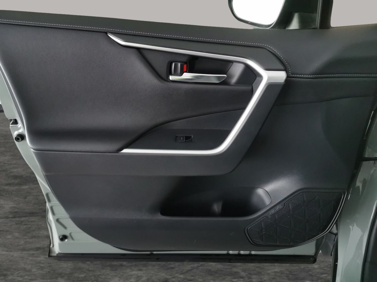 Used Toyota RAV4 2022 for sale - 76444650: Photo 30