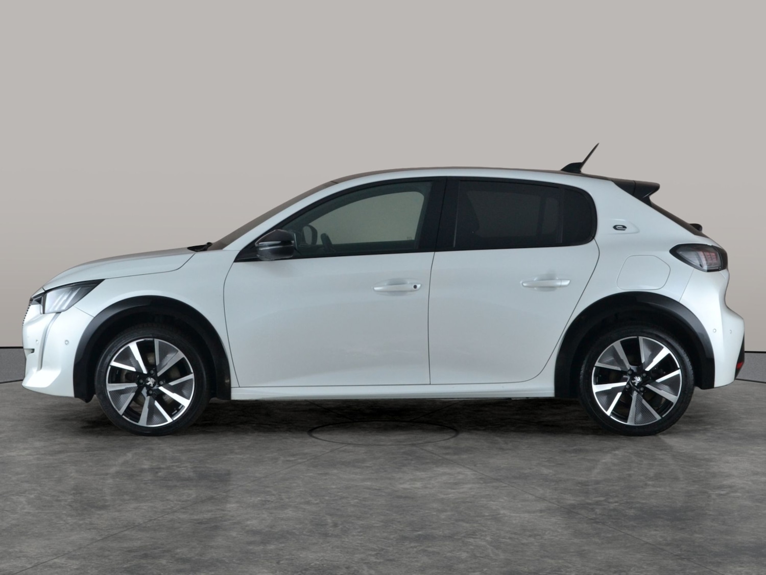 Used Peugeot 208 2020 for sale - 77934662: Photo 13