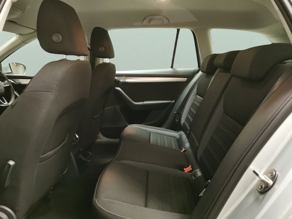 Used Skoda Octavia 2020 for sale - 76242339: Photo 34