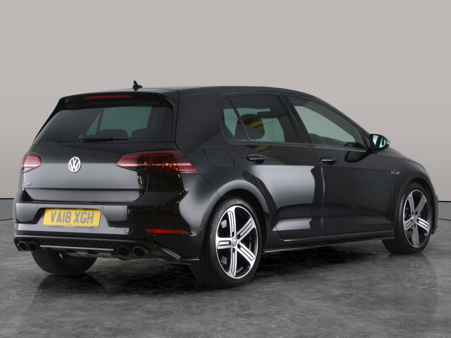 Used Volkswagen Golf 2018 for sale - 76128743: Photo 13